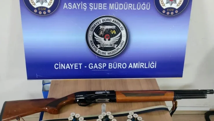 Çorum’da Polisten Uyuşturucu ve Silah Operasyonu